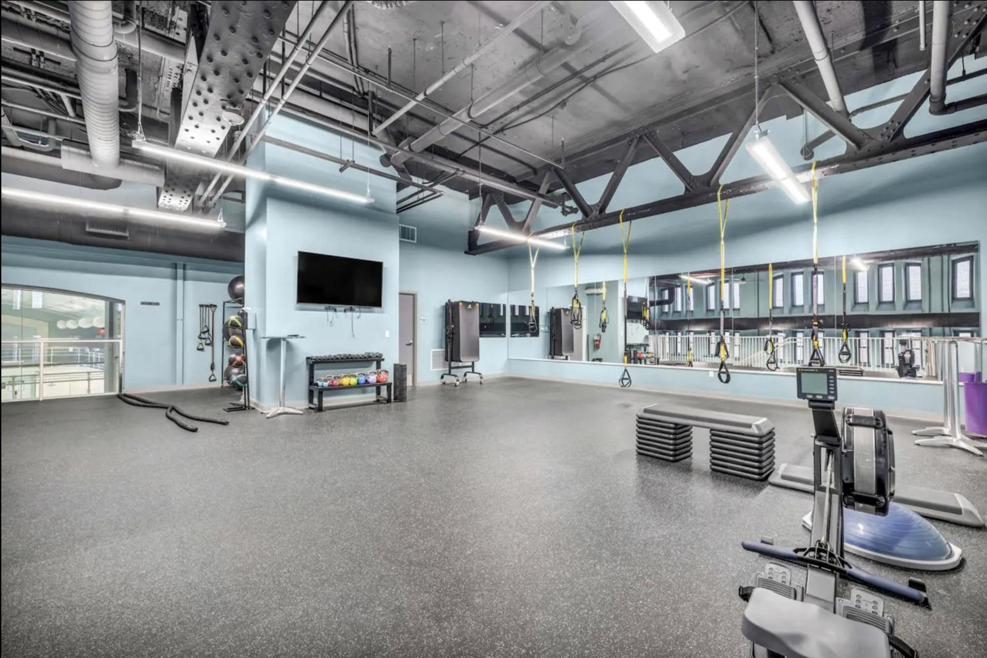 Heart Of Dt With Free Pool & Steam Plus Gym Luxe 812 クリーブランド エクステリア 写真